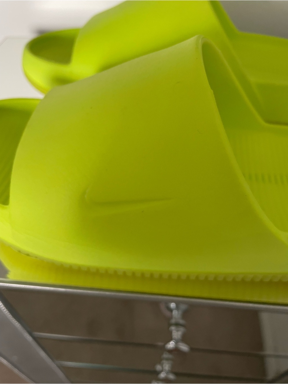 Nike Women's Calm Slides 8 - Picture 2 of 6